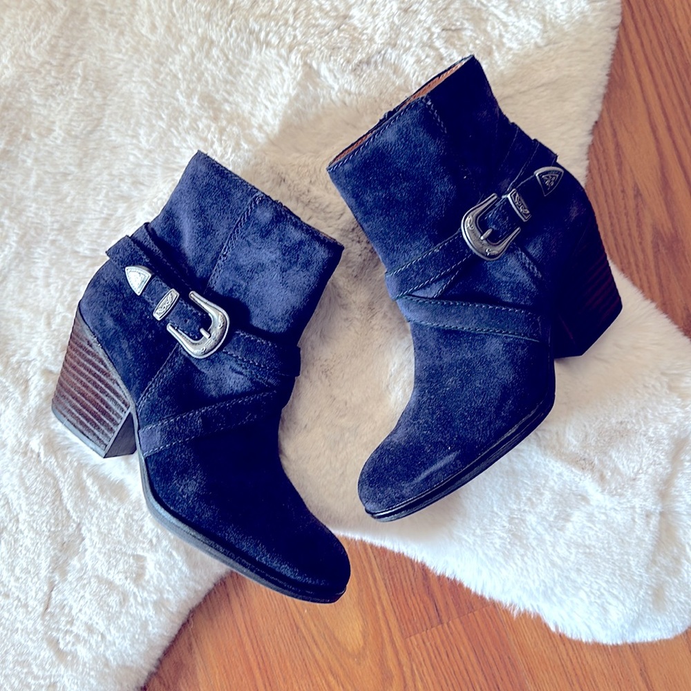 ZODIAC DARK NAVY SUEDE SAMMI BOOTS
